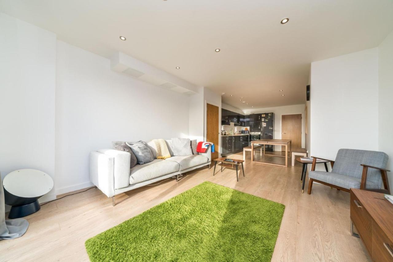 New 2Bd Flat 4Mins To Excel Centre Fast City Links Apartment London Exterior photo